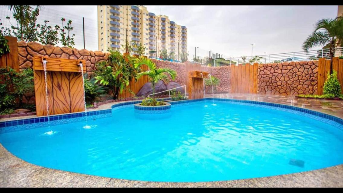 Hotel Golden Dolphin Com Cafe Da Manha! Piscinas 24H 卡达斯诺瓦斯 外观 照片